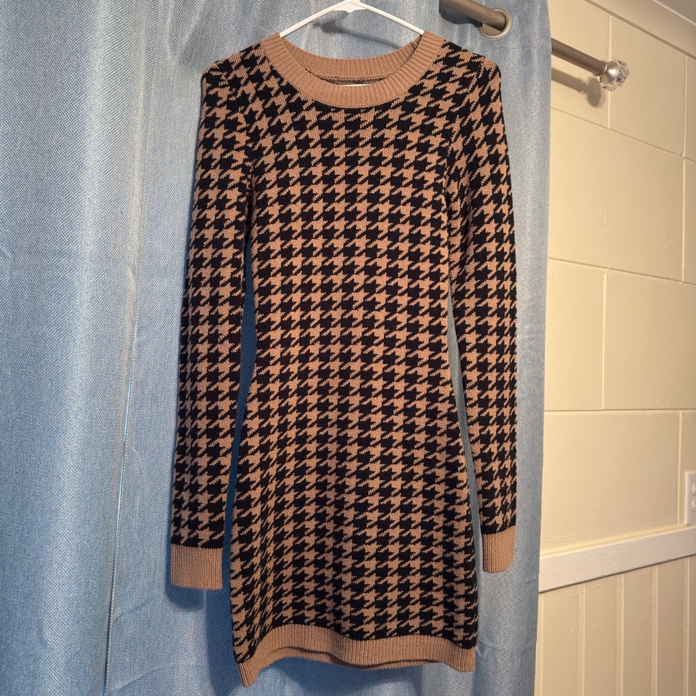NWOT Sweater dress